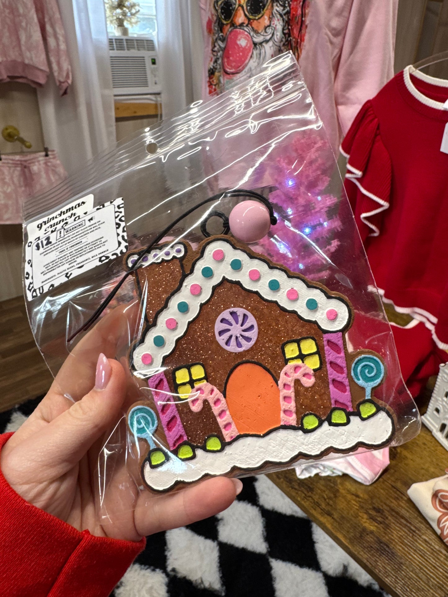Gingerbread House Freshie (grinches crunch scent)
